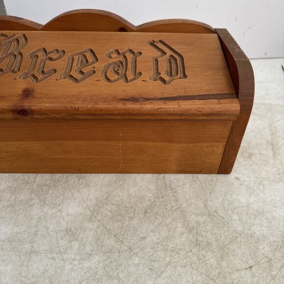 VTG Wooden Bread Box Carved 17x7x7 - Picture 6 of 13